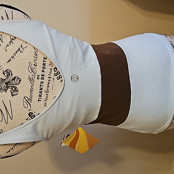 Marika Camisole with tie at the waist - Picture 3 of 6